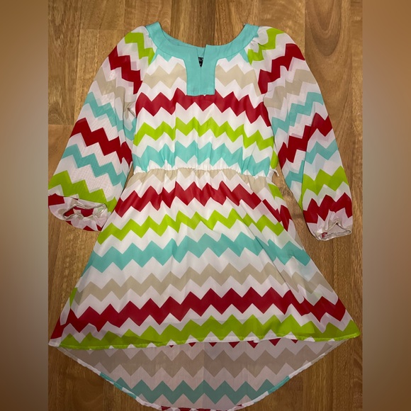 💙❤️💚LIGHTLY WORN SEQUIN HEARTS DRESS💚❤️💙 - Picture 1 of 2